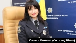 Підполковник поліції Оксана Огненко, яка очолює відділ ювенальної превенції управління превентивної діяльності ГУНП в Чернігівській області