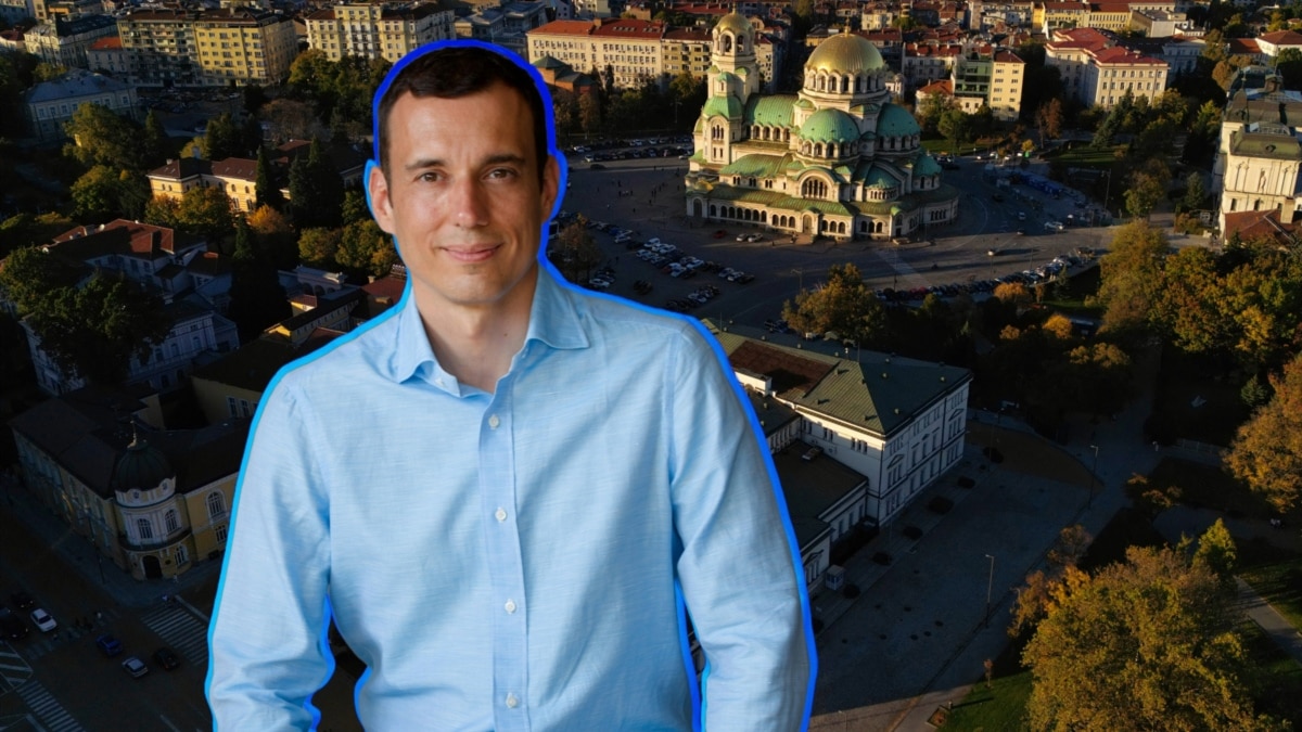 Кандидат-кметът на СофияВасил Терзиев, на Продължаваме промяната - Демократична България