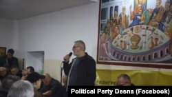 Љупчо Палевски на првиот конгрес на Десна