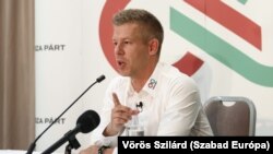 Magyar Péter sajtótájékoztatót tart Budapesten 2024. augusztus 26-án