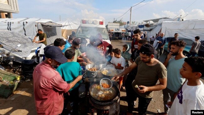 Jeta në kamp e palestinezëve të zhvendosur 