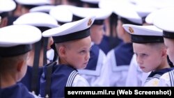 Кадеты российского президентского кадетского училища в Севастополе