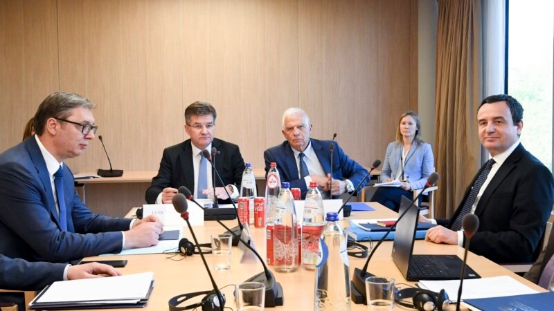 Vučić nakon sastanka u Briselu: Veoma sam zabrinut
