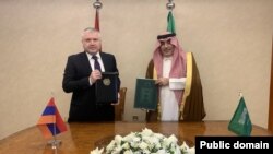 სომხეთმა და საუდის არაბეთმა ხელი მოაწერეს პროტოკოლს ორმხრივი დიპლომატიური ურთიერთობების დამყარებაზე