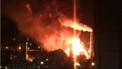 Один из пожаров после атак на НПЗ в Туапсе, Краснодарский край
