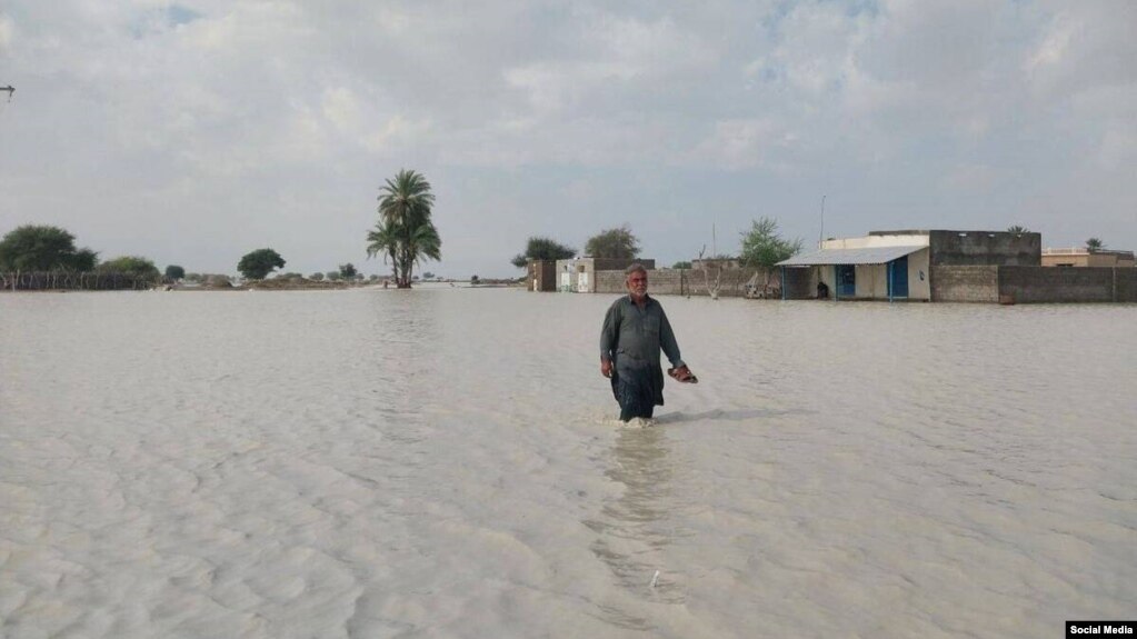 تاکنون هزار و ۹۴۷ روستا در استان سیستان و بلوچستان درگیر سیلاب و خسارت شده‌اند