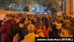 Protesta në Tiranë. 