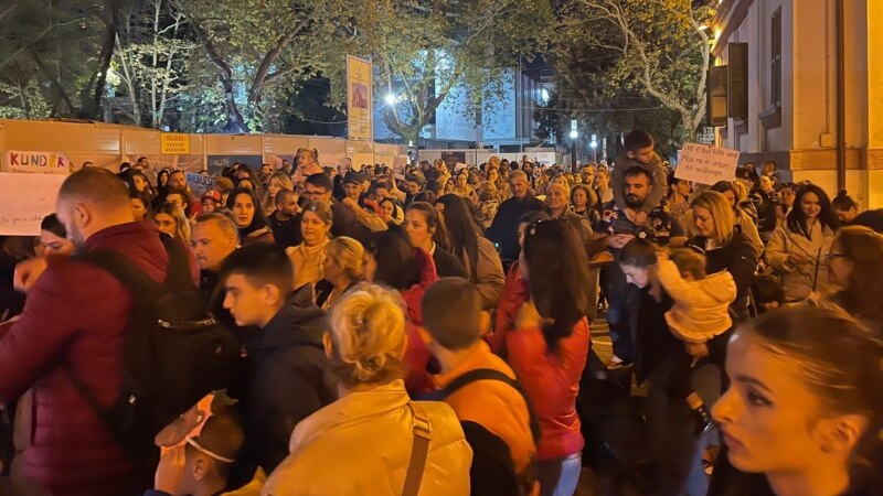 Protestë në Shqipëri pas dhunës së ushtruar ndaj një 3-vjeçareje