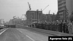 În 1987 este inaugurat Pasajul Unirii construit peste plafon, în prezența lui Nicolae Ceaușescu.