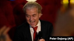 Geert Wilders a câștigat alegerile în Olanda speculând problema imigranților și folosindu-se de un talent retoric remarcabil.