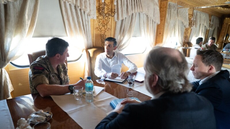 Премьер Великобритании Сунак 12 января посещает Киев