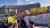 Mii de simpatizanți AUR au participat sâmbătă la un protest care a avut loc în București. 
