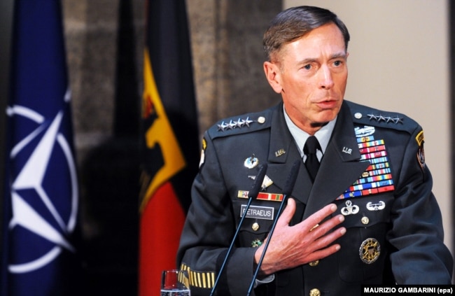 Генерал Девід Петреус, командувач Центрального командування США ( 2008-2010 р.р.) директор Центрального розвідувального управління США (ЦРУ) (2011-2012 р.р.)