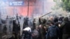 Dhuna gjatë përleshjes së disa protestuesve me ushtarët e KFOR-it, Zveçan 29 maj 2023. 