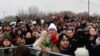 Gyászolók Alekszej Navalnij moszkvai temetésén 2024. március 1-jén