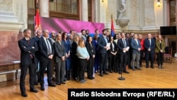 Poslanici koalicije "Srbija protiv nasilja" koja se u međuvremenu podelila po pitanju izlaska na ponovljene izbore u Beogradu, 11. mart 2024.