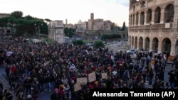 راهپیمایی در رم