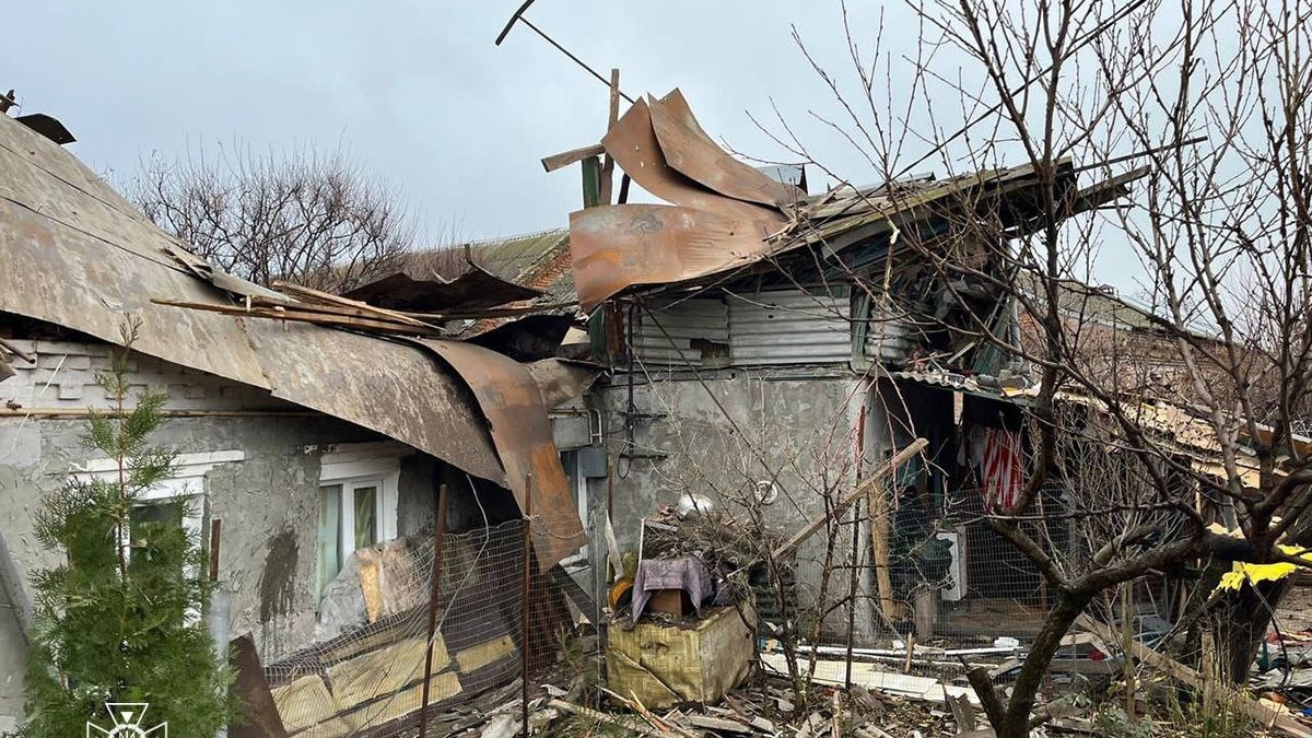 через російський обстріл Нікопольщини поранена дівчина