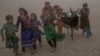 وضعیت اسفبار کودکان خانواده های زلزله زده در هرات؛ هزاران تن به کمک نیاز دارند