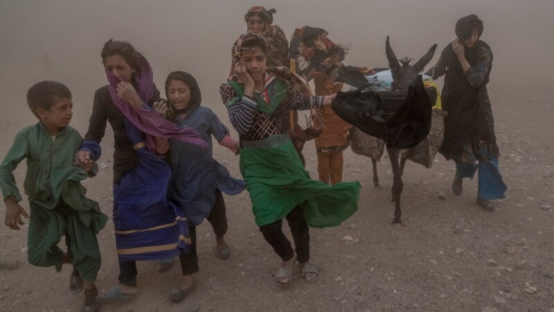 وزش باد‌های شدید همراه با گرد و خاک در ده ولایت افغانستان پیش‌بینی شده است