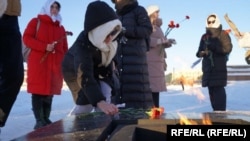 Акция жен и матерей мобилизованных против участия их близких в войне против Украины. Санкт-Петербург, Россия, 6 января 2024 года