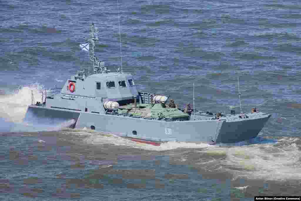 A Serna-class landing craft carries an infantry fighting vehicle along the Volga River in July 2015.&nbsp; &nbsp; A Serna was hit with a missile fired from a Bayraktar drone while docking on Snake Island in&nbsp;May 2022.&nbsp;&nbsp; &nbsp; Serna landing craft are made to carry armored vehicles into &quot;over-the-beach&quot; assault landings and transport cargo. The block-shaped vessels use a unique &quot;air-cavity&quot; design that pumps air under the ship&#39;s hull to reduce drag. 