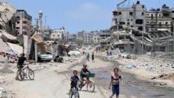 کودکان در یکی از خیابان‌های غزه 