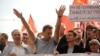 Гарри Каспаров, Алексей Навальный и Илья Яшин (слева направо) во время шествия "Марша миллионов" по Большой Якиманке