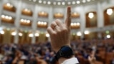 Pe 1 decembrie 2024, sunt alegeri parlamentare în România. Vor fi aleși 329 de deputați și 136 de senatori.