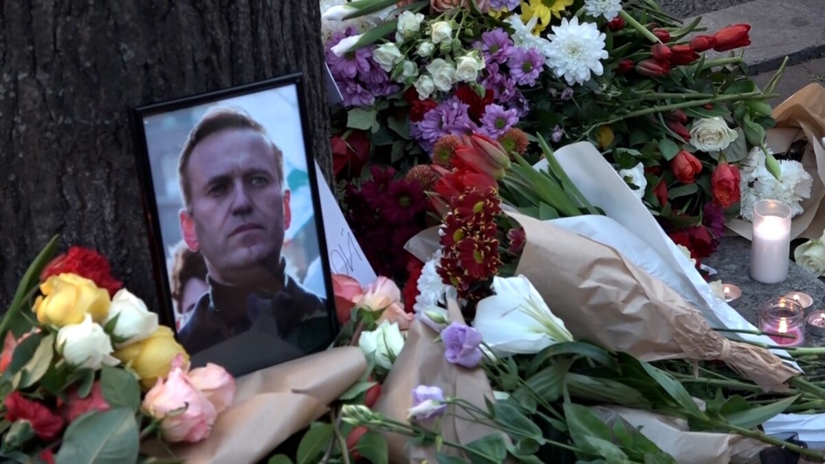Ils disent au revoir à Navalny à Moscou.  La police russe a renforcé la sécurité