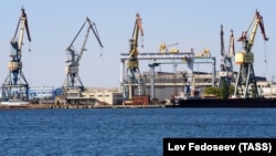 Окупований Крим. Керченський суднобудівний завод «Залив», 29 серпня 2014 року 