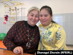 Дильназ Нуркатова с мамой Алтынай. Актобе, 18 марта 2024 года