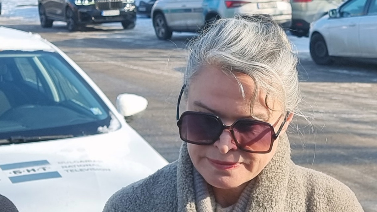 Жената до бизнесмена Васил Божков - Елена Динева, беше разпитана