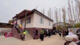 Аялдарга үй салып берген айымдар
