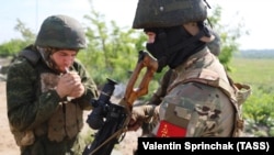 Руски военнослужещи в Украйна