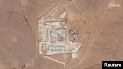  Сателитна фотография демонстрира американската военна база, известна като Tower 22, в Рукбан, Йордания, където съгласно американските управляващи е осъществено нападението. Снимката е от 12 октомври 2023 година 