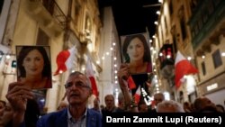 Protestni marš povodom šeste godišnjice od ubistva malteške novinarke Daphne Caurana Galizije, 16. oktobar 2023. Valleta, Malta