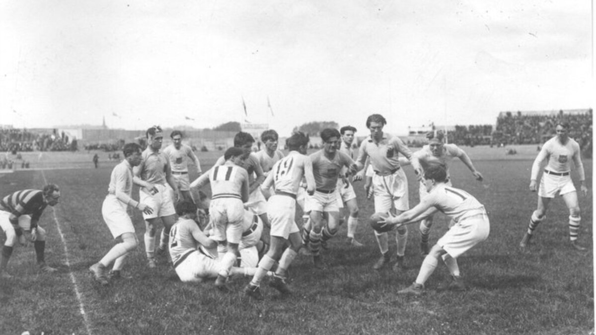 Affiche Collector Vintage Rugby – Federatia Romana – Locomotiva Bucuresti – Métrou