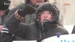 Астана: Абактагы кыргыз ишкерди колдогондор митингге чыкты 