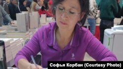 Татар язучысы Софья Корбан яңа китабын имзалый