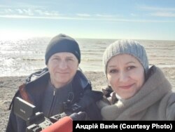 Телеоператор Андрій Ванін із сестрою, кореспонденткою Оленою Ваніною