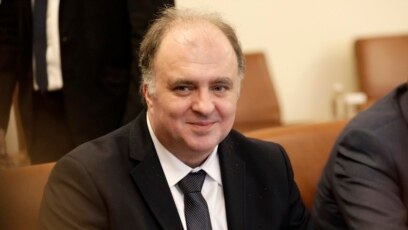 Министърът на културата Найден Тодоров каза пред БНР в неделя