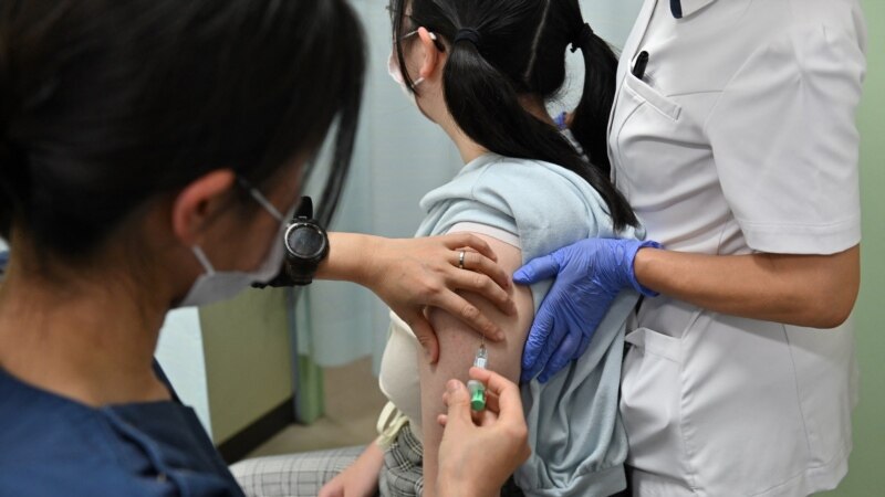 Dezinformatat ndikojnë në vaksinimin kundër kancerit në qafën e mitrës