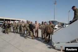 Льотчики ВПС США прибувають на повітряну базу Аль-Дафра, ОАЕ, 12 лютого 2022 року