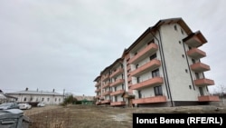 În locul fostului cămin-spital de la Siret a fost construit în 2023 un bloc.