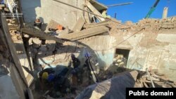 Наслідки одного з попередніх ударів РФ по Нікополю, жовтень 2023 року