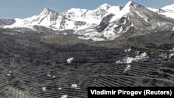 Кумтөр кени. 