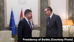 I dërguari i BE-së, Mirosllav Lajçak, dhe presidenti i Serbisë, Aleksandar Vuçiq. Beograd, 14 nëntor 2023. 