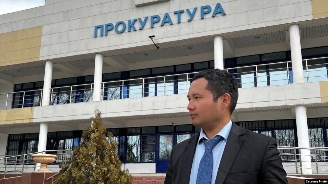 Викрам Рузахунов.