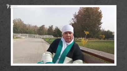 Yangiliklar boshlovchisi studiyada sikilyapti Yangiliklar boshlovchisi studiyada sikilyapti